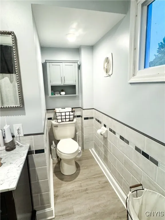 68 East 11th Street, Oswego, New York 13126, Oswego, New York 13126, 3 Bedrooms Bedrooms, 5 Rooms Rooms,1 BathroomBathrooms,Residential,For Sale,68 East 11th Street, Oswego, New York 13126,0,S1633374