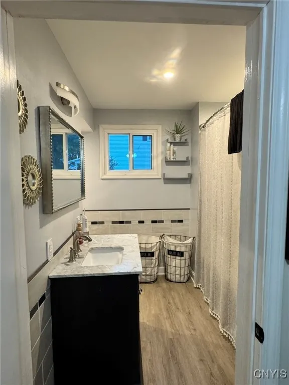 68 East 11th Street, Oswego, New York 13126, Oswego, New York 13126, 3 Bedrooms Bedrooms, 5 Rooms Rooms,1 BathroomBathrooms,Residential,Closed,68 East 11th Street, Oswego, New York 13126,0,S1633374