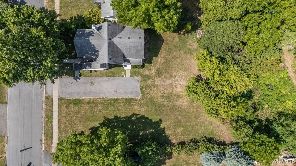 23 Hill Street, Lockport City, New York 14094, Lockport City, New York 14094, 4 Bedrooms Bedrooms, ,2 BathroomsBathrooms,Residential,For Sale,23 Hill Street, Lockport City, New York 14094,B1631730