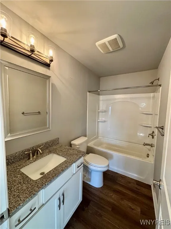 3383 Ashwood Drive, Wheatfield, New York 14120, Wheatfield, New York 14120, 4 Bedrooms Bedrooms, 14 Rooms Rooms,2 BathroomsBathrooms,Residential,For Sale,3383 Ashwood Drive, Wheatfield, New York 14120,B1632866