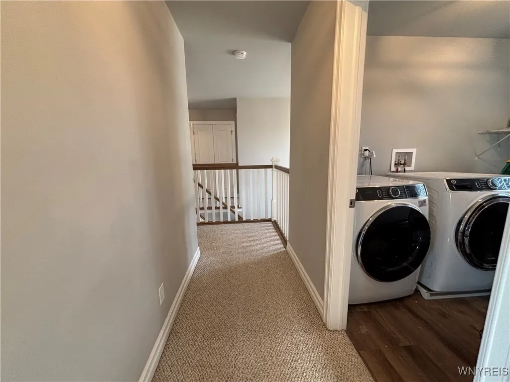 3383 Ashwood Drive, Wheatfield, New York 14120, Wheatfield, New York 14120, 4 Bedrooms Bedrooms, 14 Rooms Rooms,2 BathroomsBathrooms,Residential,For Sale,3383 Ashwood Drive, Wheatfield, New York 14120,B1632866