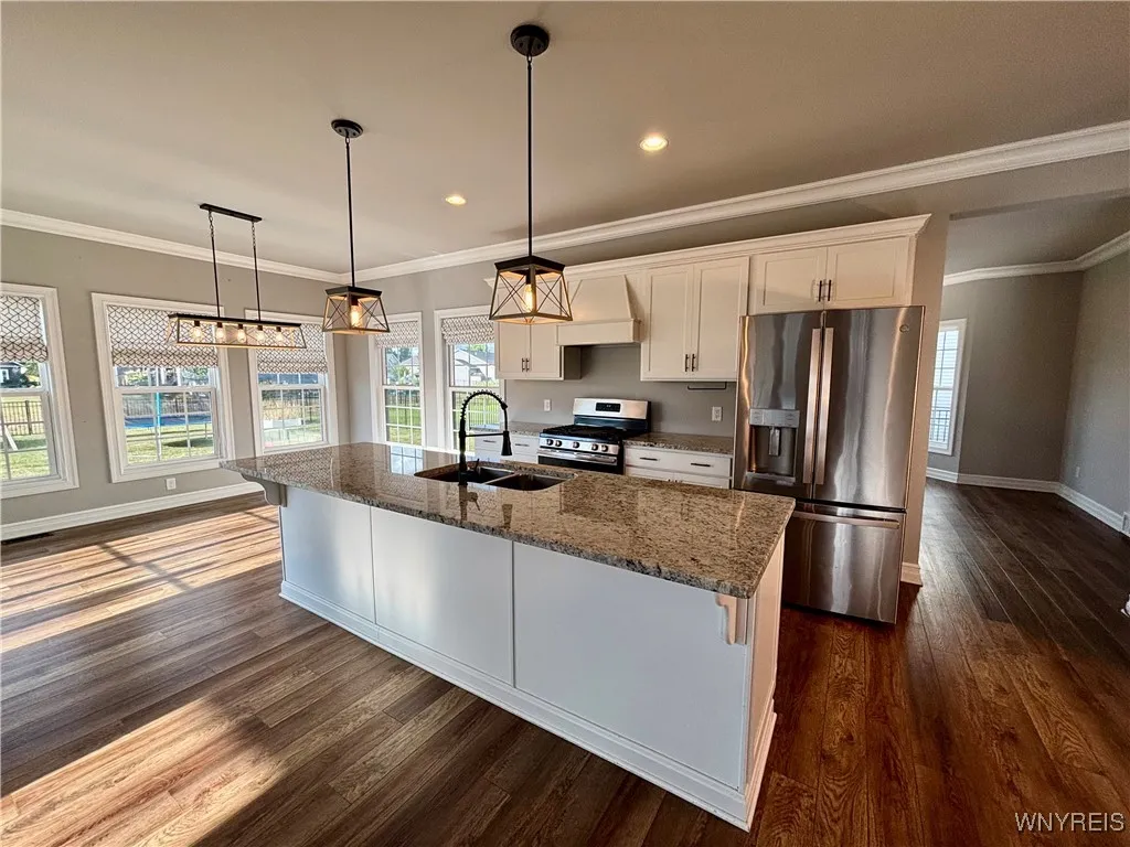 3383 Ashwood Drive, Wheatfield, New York 14120, Wheatfield, New York 14120, 4 Bedrooms Bedrooms, 14 Rooms Rooms,2 BathroomsBathrooms,Residential,For Sale,3383 Ashwood Drive, Wheatfield, New York 14120,B1632866