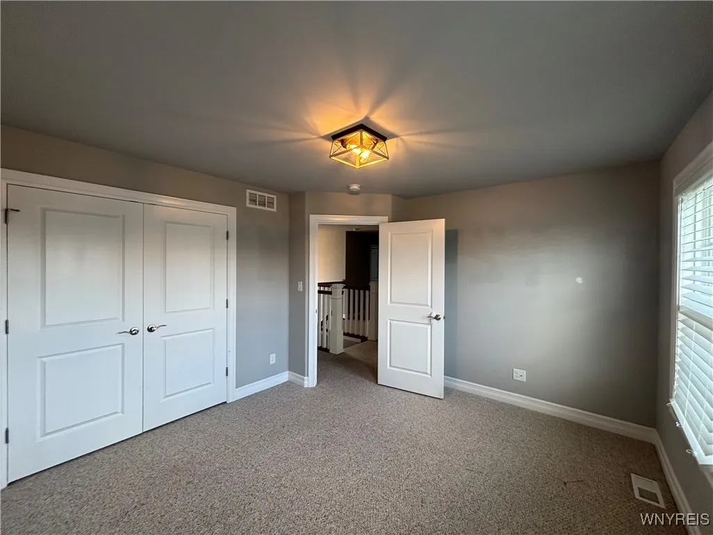 3383 Ashwood Drive, Wheatfield, New York 14120, Wheatfield, New York 14120, 4 Bedrooms Bedrooms, 14 Rooms Rooms,2 BathroomsBathrooms,Residential,For Sale,3383 Ashwood Drive, Wheatfield, New York 14120,B1632866