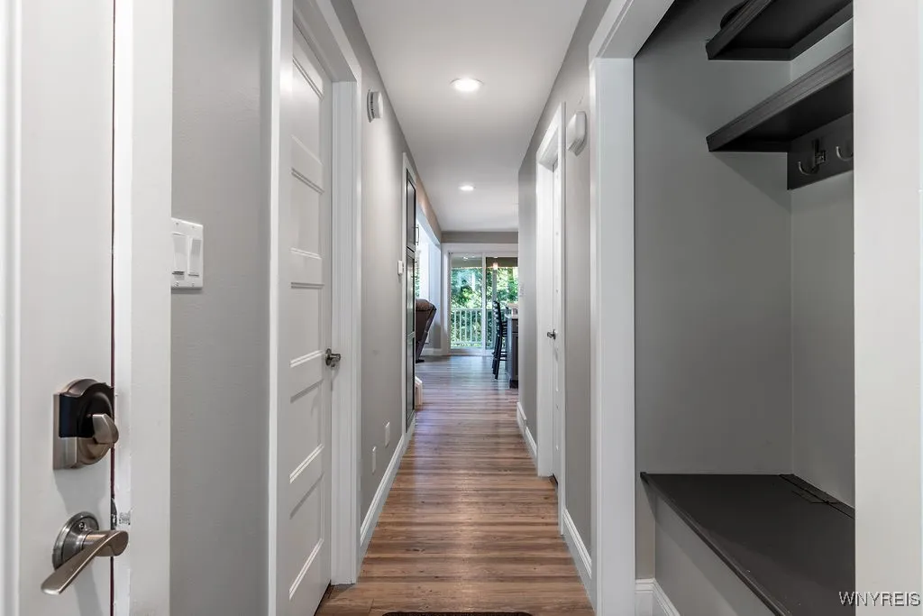 41 Ridgeview Lane, Concord, New York 14069, Concord, New York 14069, 3 Bedrooms Bedrooms, 7 Rooms Rooms,2 BathroomsBathrooms,Residential,Closed,41 Ridgeview Lane, Concord, New York 14069,0,B1632784