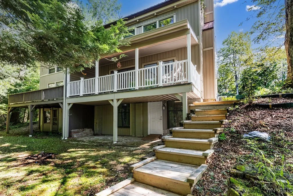 41 Ridgeview Lane, Concord, New York 14069, Concord, New York 14069, 3 Bedrooms Bedrooms, 7 Rooms Rooms,2 BathroomsBathrooms,Residential,Closed,41 Ridgeview Lane, Concord, New York 14069,0,B1632784