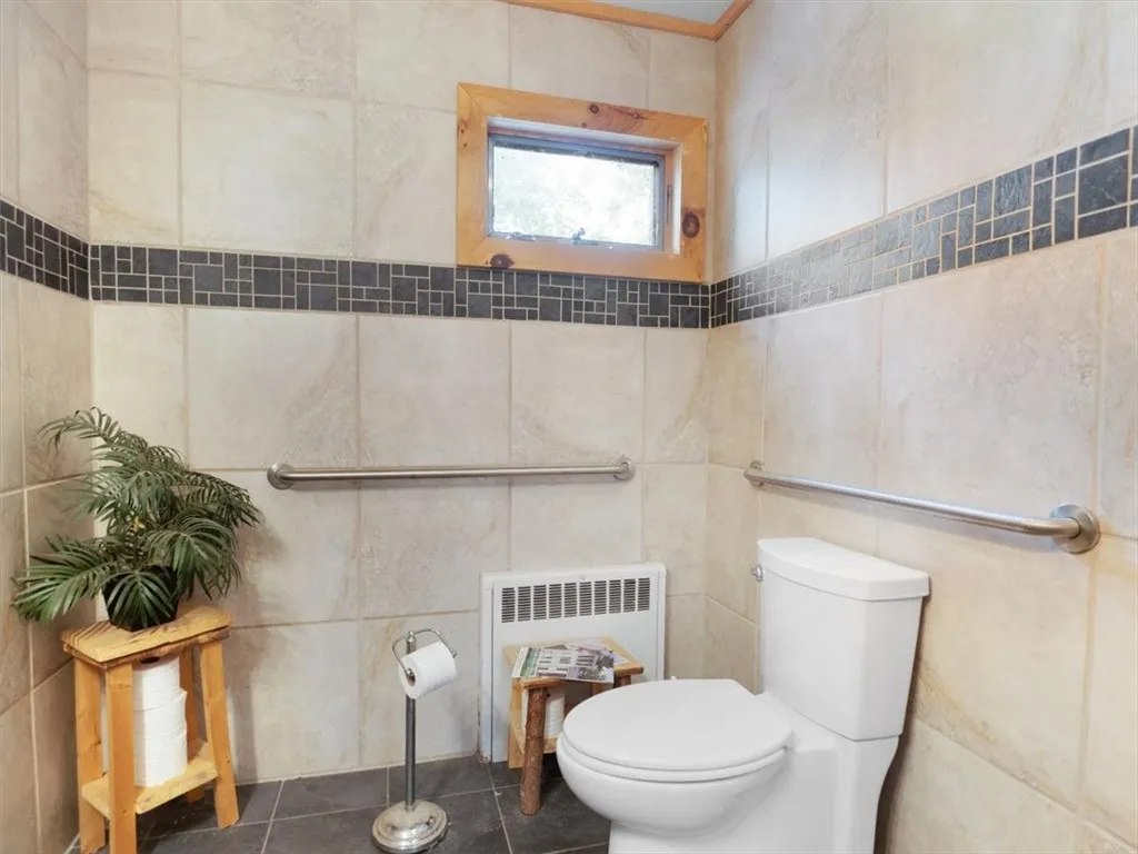 1513 Empire Blvd, Penfield, New York 14580, Penfield, New York 14580, ,Commercial Sale,For Sale,1513 Empire Blvd, Penfield, New York 14580,0,R1633289
