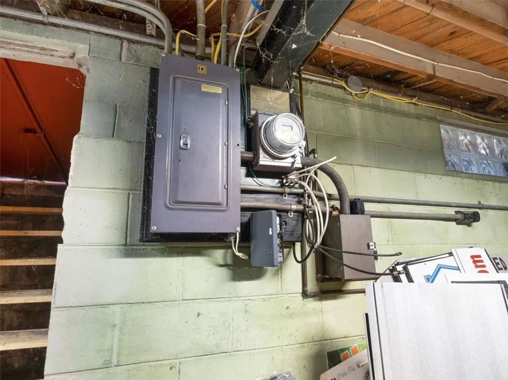 1513 Empire Blvd, Penfield, New York 14580, Penfield, New York 14580, ,Commercial Sale,For Sale,1513 Empire Blvd, Penfield, New York 14580,0,R1633289