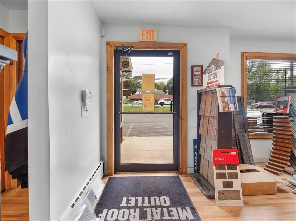 1513 Empire Blvd, Penfield, New York 14580, Penfield, New York 14580, ,Commercial Sale,For Sale,1513 Empire Blvd, Penfield, New York 14580,0,R1633289