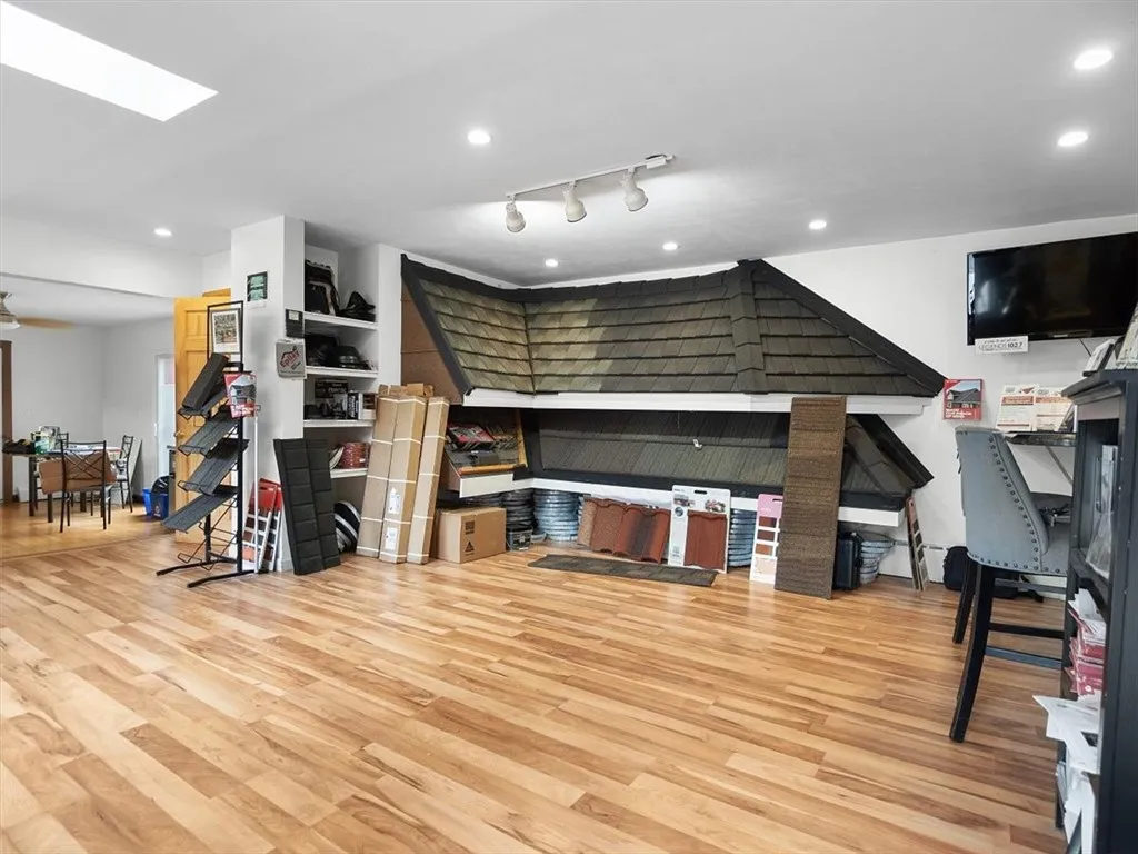 1513 Empire Blvd, Penfield, New York 14580, Penfield, New York 14580, ,Commercial Sale,For Sale,1513 Empire Blvd, Penfield, New York 14580,0,R1633289