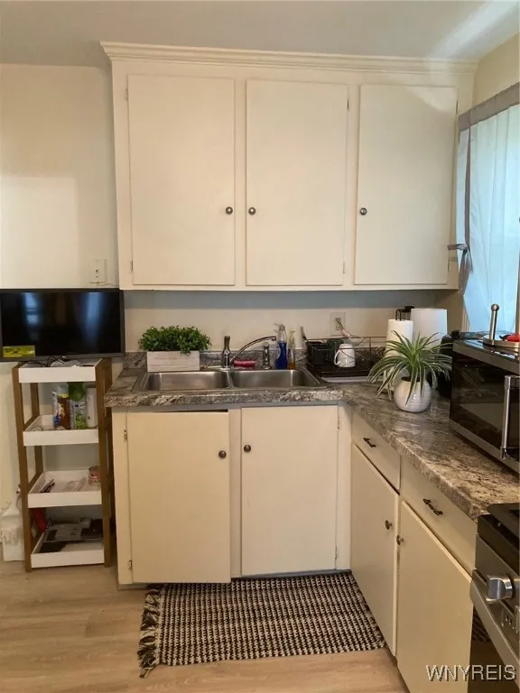 618 82nd Street, Niagara Falls, New York 14304, Niagara Falls, New York 14304, 4 Bedrooms Bedrooms, 7 Rooms Rooms,1 BathroomBathrooms,Residential,For Sale,618 82nd Street, Niagara Falls, New York 14304,0,B1633319