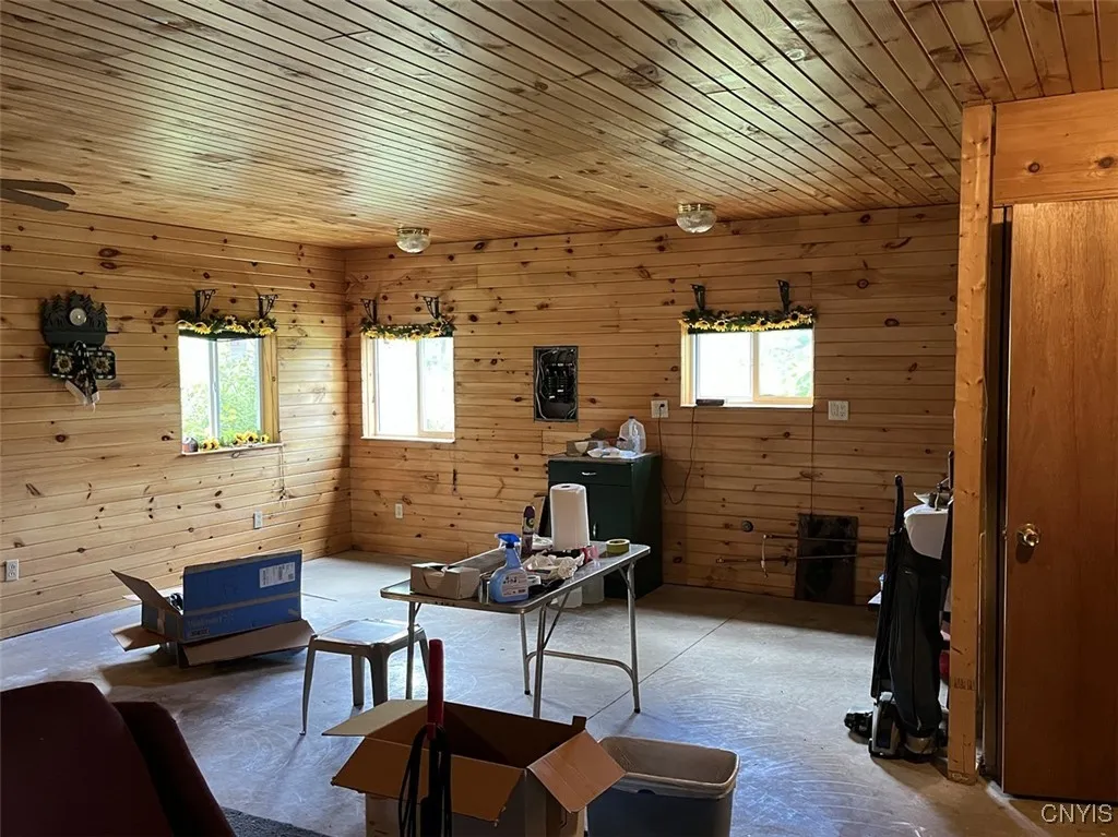8408 Story Road, Sparta, New York 14437, Sparta, New York 14437, 1 Bedroom Bedrooms, 3 Rooms Rooms,1 BathroomBathrooms,Residential,For Sale,8408 Story Road, Sparta, New York 14437,S1633444