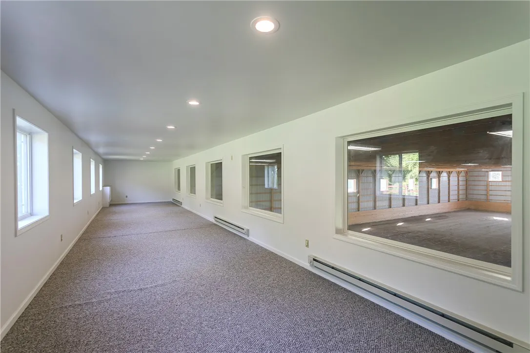 1335 Strong Road, Victor, New York 14564, Victor, New York 14564, 4 Bedrooms Bedrooms, 10 Rooms Rooms,2 BathroomsBathrooms,Residential,For Sale,1335 Strong Road, Victor, New York 14564,R1630986