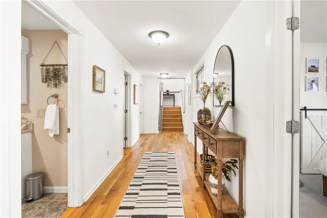 1335 Strong Road, Victor, New York 14564, Victor, New York 14564, 4 Bedrooms Bedrooms, 10 Rooms Rooms,2 BathroomsBathrooms,Residential,For Sale,1335 Strong Road, Victor, New York 14564,R1630986