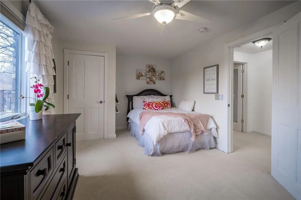 1335 Strong Road, Victor, New York 14564, Victor, New York 14564, 4 Bedrooms Bedrooms, 10 Rooms Rooms,2 BathroomsBathrooms,Residential,For Sale,1335 Strong Road, Victor, New York 14564,R1630986
