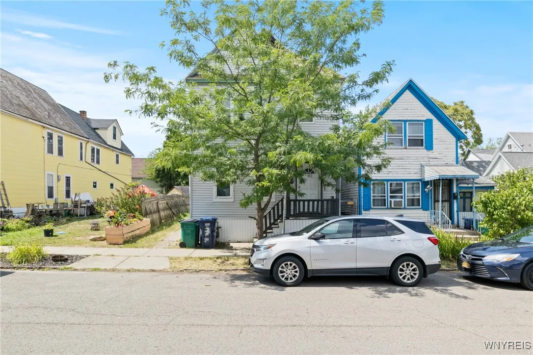 30 South Putnam Street W, Buffalo, New York 14213, Buffalo, New York 14213, 7 Bedrooms Bedrooms, ,3 BathroomsBathrooms,Residential,For Sale,30 South Putnam Street W, Buffalo, New York 14213,B1631921