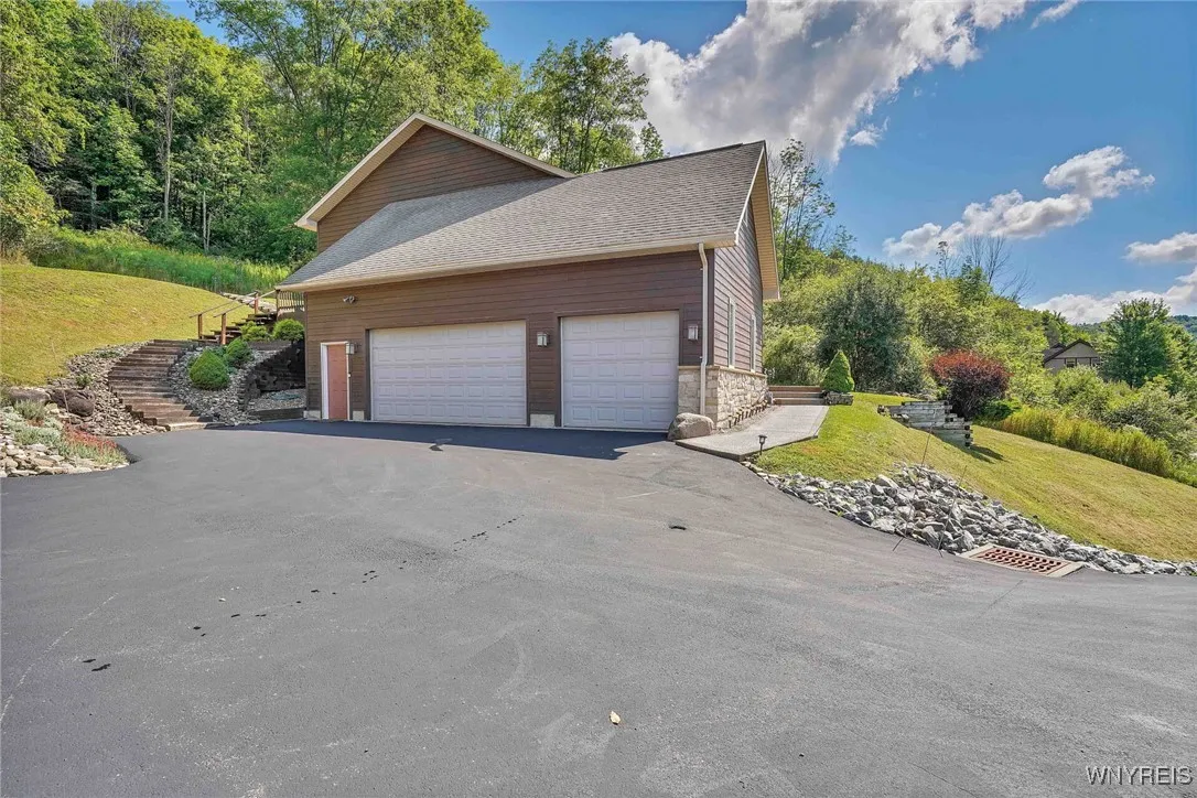 6383 Northwood Drive, Ellicottville, New York 1473, Ellicottville, New York 14731, 4 Bedrooms Bedrooms, 12 Rooms Rooms,3 BathroomsBathrooms,Residential,For Sale,6383 Northwood Drive, Ellicottville, New York 1473,B1632792