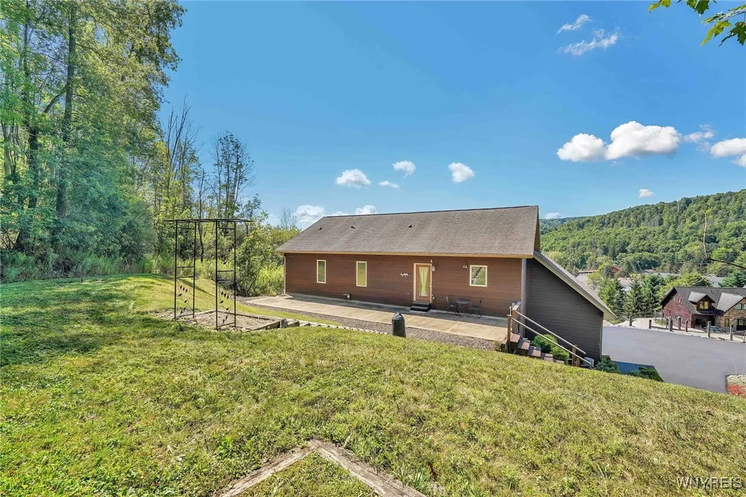 6383 Northwood Drive, Ellicottville, New York 1473, Ellicottville, New York 14731, 4 Bedrooms Bedrooms, 12 Rooms Rooms,3 BathroomsBathrooms,Residential,For Sale,6383 Northwood Drive, Ellicottville, New York 1473,B1632792