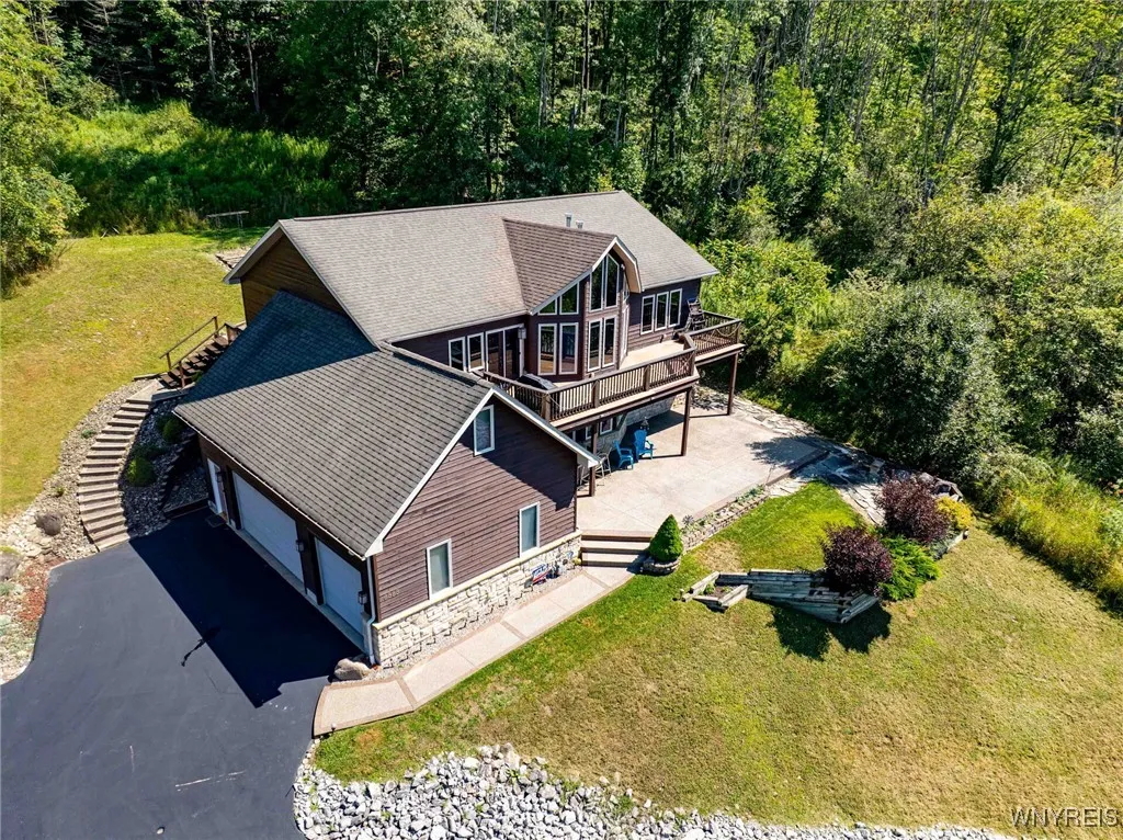 6383 Northwood Drive, Ellicottville, New York 1473, Ellicottville, New York 14731, 4 Bedrooms Bedrooms, 12 Rooms Rooms,3 BathroomsBathrooms,Residential,For Sale,6383 Northwood Drive, Ellicottville, New York 1473,B1632792