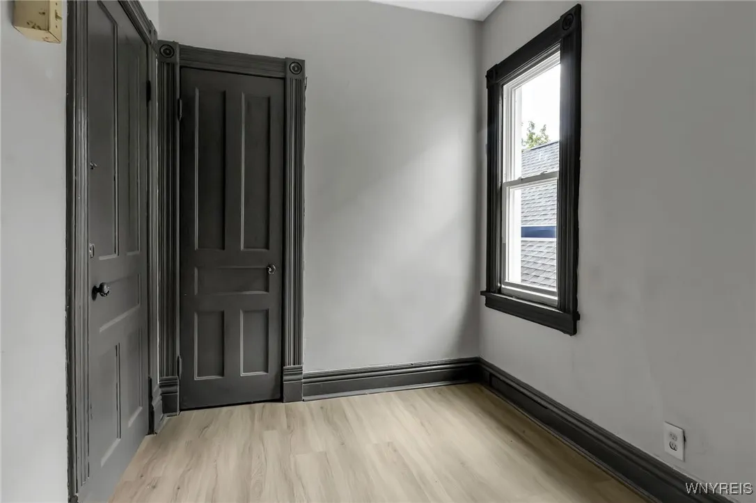 185 Potomac Avenue, Buffalo, New York 14213, Buffalo, New York 14213, 4 Bedrooms Bedrooms, ,2 BathroomsBathrooms,Residential,For Sale,185 Potomac Avenue, Buffalo, New York 14213,B1633228
