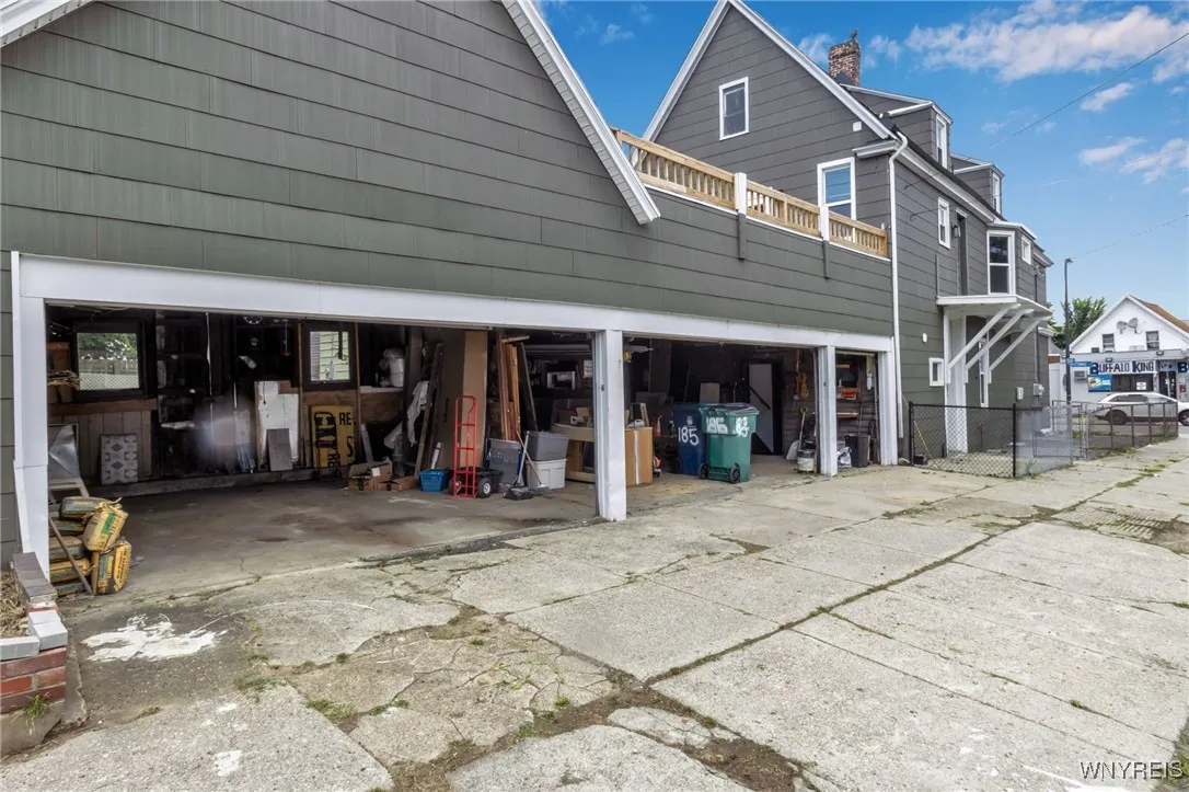 185 Potomac Avenue, Buffalo, New York 14213, Buffalo, New York 14213, 4 Bedrooms Bedrooms, ,2 BathroomsBathrooms,Residential,For Sale,185 Potomac Avenue, Buffalo, New York 14213,B1633228