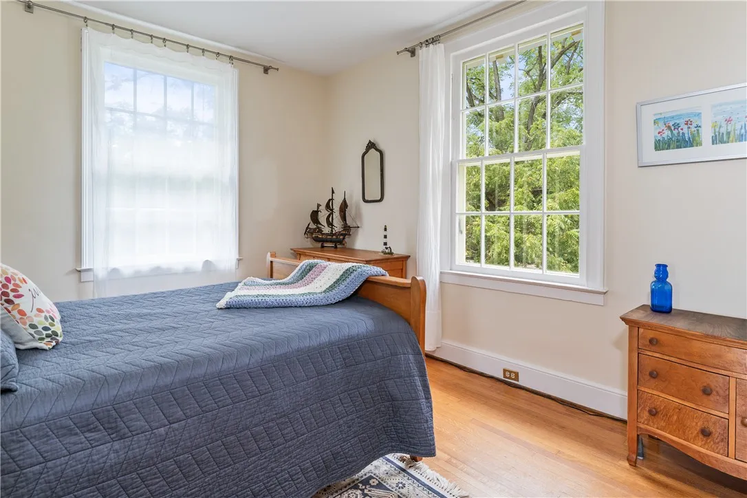 789 South Main Street, Geneva City, New York 14456, Geneva City, New York 14456, 5 Bedrooms Bedrooms, 14 Rooms Rooms,3 BathroomsBathrooms,Residential,For Sale,789 South Main Street, Geneva City, New York 14456,R1633397
