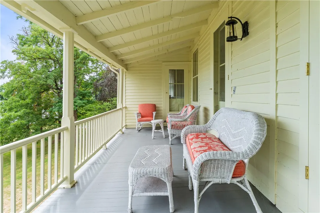 789 South Main Street, Geneva City, New York 14456, Geneva City, New York 14456, 5 Bedrooms Bedrooms, 14 Rooms Rooms,3 BathroomsBathrooms,Residential,For Sale,789 South Main Street, Geneva City, New York 14456,R1633397