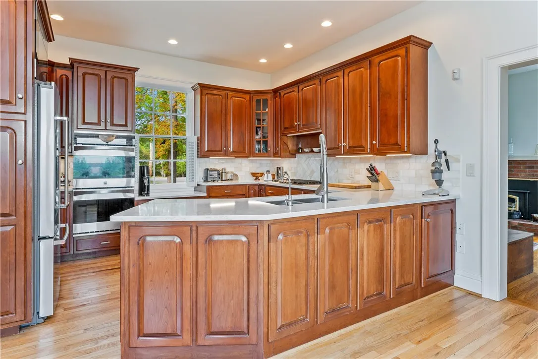 789 South Main Street, Geneva City, New York 14456, Geneva City, New York 14456, 5 Bedrooms Bedrooms, 14 Rooms Rooms,3 BathroomsBathrooms,Residential,For Sale,789 South Main Street, Geneva City, New York 14456,R1633397