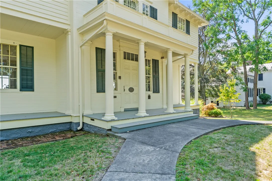789 South Main Street, Geneva City, New York 14456, Geneva City, New York 14456, 5 Bedrooms Bedrooms, 14 Rooms Rooms,3 BathroomsBathrooms,Residential,For Sale,789 South Main Street, Geneva City, New York 14456,R1633397