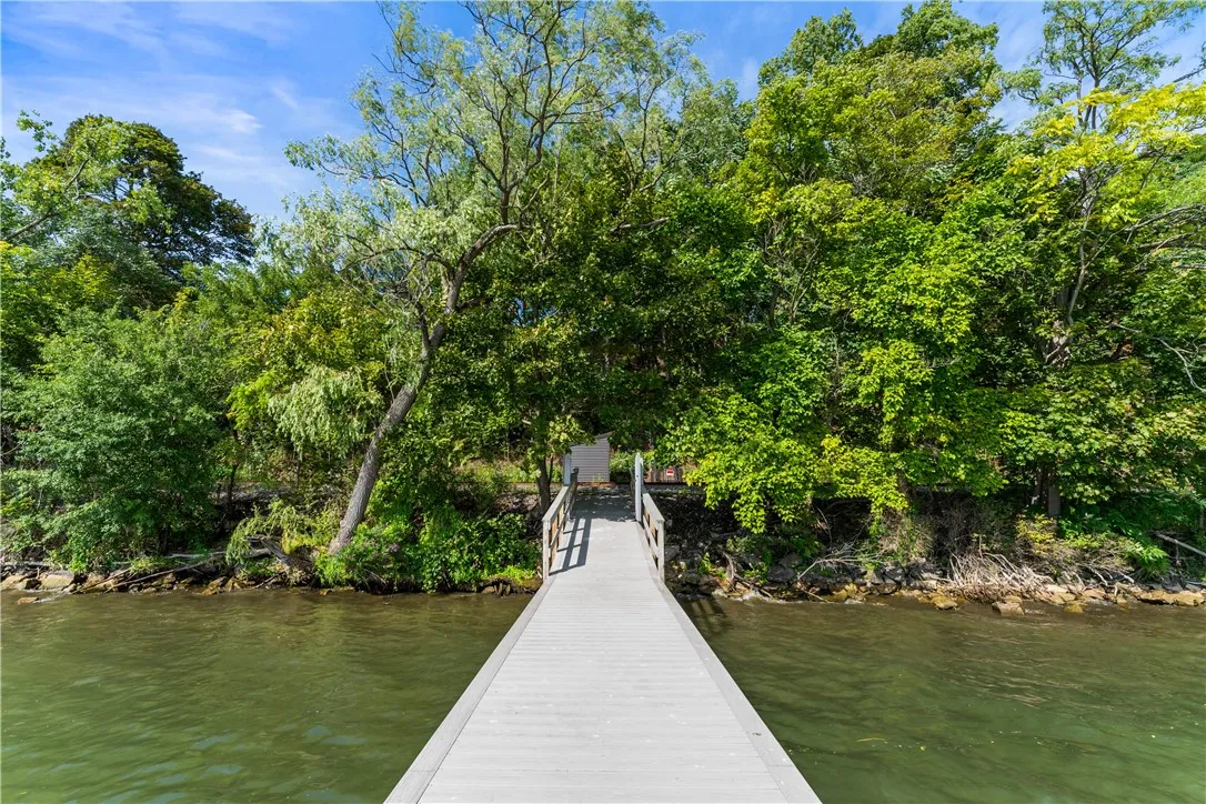 789 South Main Street, Geneva City, New York 14456, Geneva City, New York 14456, 5 Bedrooms Bedrooms, 14 Rooms Rooms,3 BathroomsBathrooms,Residential,For Sale,789 South Main Street, Geneva City, New York 14456,R1633397