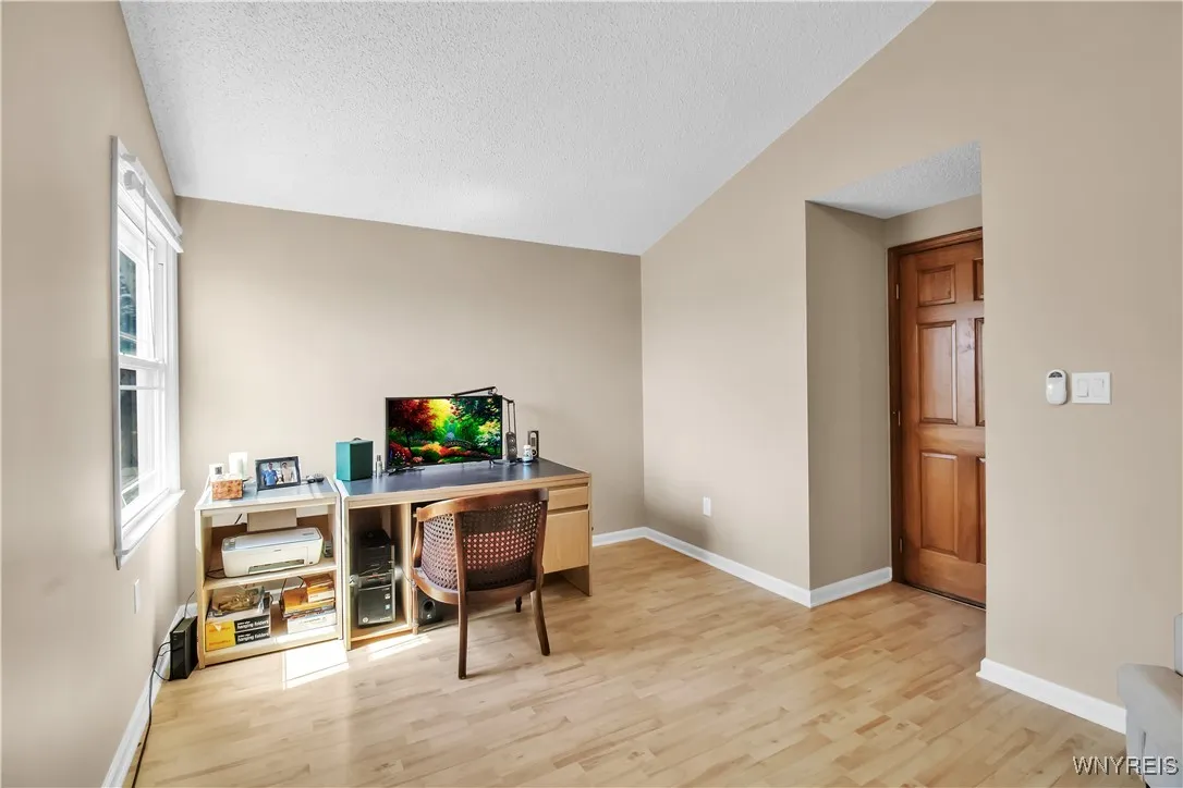 127 Babbette Drive, Cheektowaga, New York 14043, Cheektowaga, New York 14043, 3 Bedrooms Bedrooms, 6 Rooms Rooms,2 BathroomsBathrooms,Residential,For Sale,127 Babbette Drive, Cheektowaga, New York 14043,B1633131