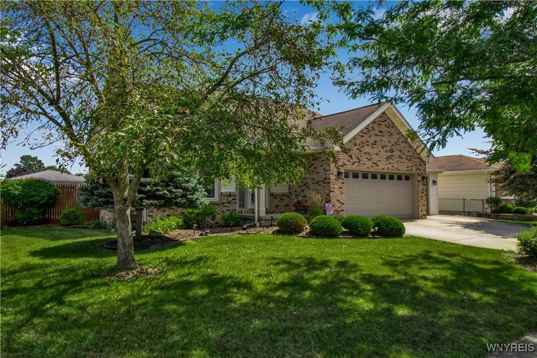 127 Babbette Drive, Cheektowaga, New York 14043, Cheektowaga, New York 14043, 3 Bedrooms Bedrooms, 6 Rooms Rooms,2 BathroomsBathrooms,Residential,For Sale,127 Babbette Drive, Cheektowaga, New York 14043,B1633131