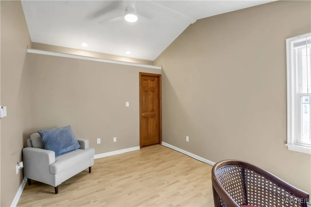127 Babbette Drive, Cheektowaga, New York 14043, Cheektowaga, New York 14043, 3 Bedrooms Bedrooms, 6 Rooms Rooms,2 BathroomsBathrooms,Residential,For Sale,127 Babbette Drive, Cheektowaga, New York 14043,B1633131