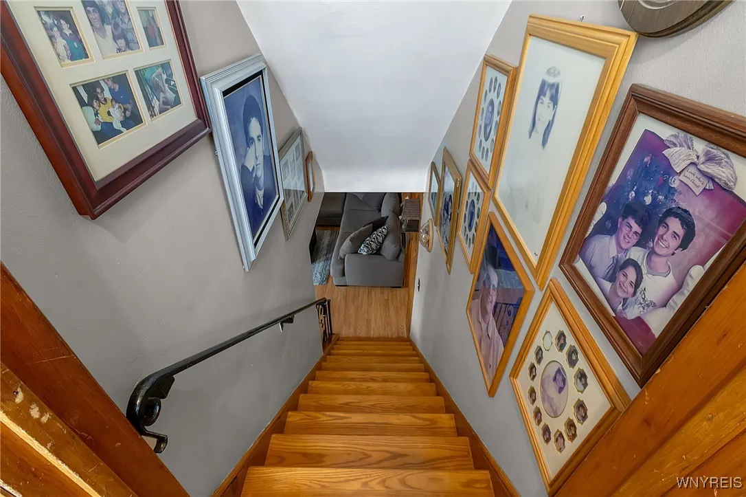 116 Evergreen Place, Cheektowaga, New York 14225, Cheektowaga, New York 14225, 3 Bedrooms Bedrooms, 8 Rooms Rooms,1 BathroomBathrooms,Residential,For Sale,116 Evergreen Place, Cheektowaga, New York 14225,B1633334