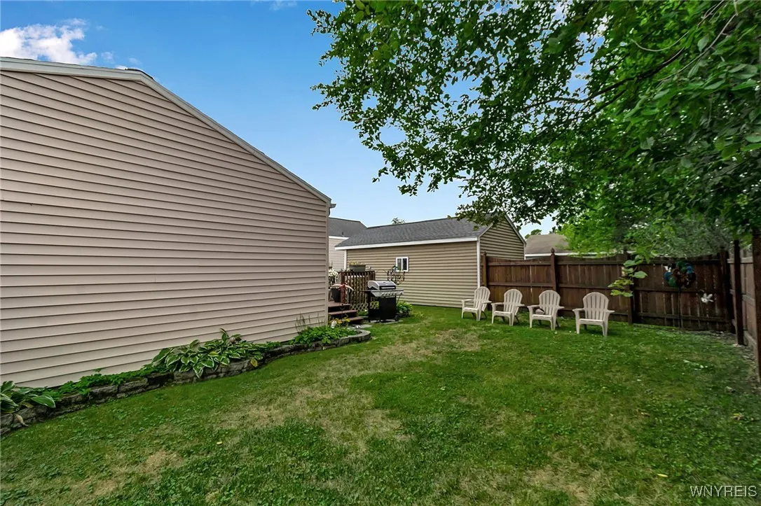 116 Evergreen Place, Cheektowaga, New York 14225, Cheektowaga, New York 14225, 3 Bedrooms Bedrooms, 8 Rooms Rooms,1 BathroomBathrooms,Residential,For Sale,116 Evergreen Place, Cheektowaga, New York 14225,B1633334