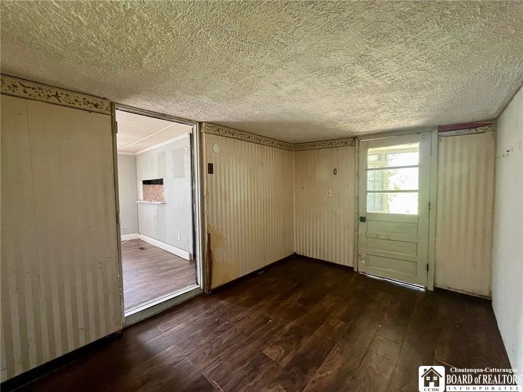 378 Bartlett Hill Road, Villenova, New York 14062, Villenova, New York 14062, 2 Bedrooms Bedrooms, 6 Rooms Rooms,1 BathroomBathrooms,Residential,For Sale,378 Bartlett Hill Road, Villenova, New York 14062,R1633378