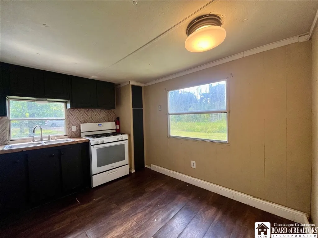 378 Bartlett Hill Road, Villenova, New York 14062, Villenova, New York 14062, 2 Bedrooms Bedrooms, 6 Rooms Rooms,1 BathroomBathrooms,Residential,For Sale,378 Bartlett Hill Road, Villenova, New York 14062,R1633378