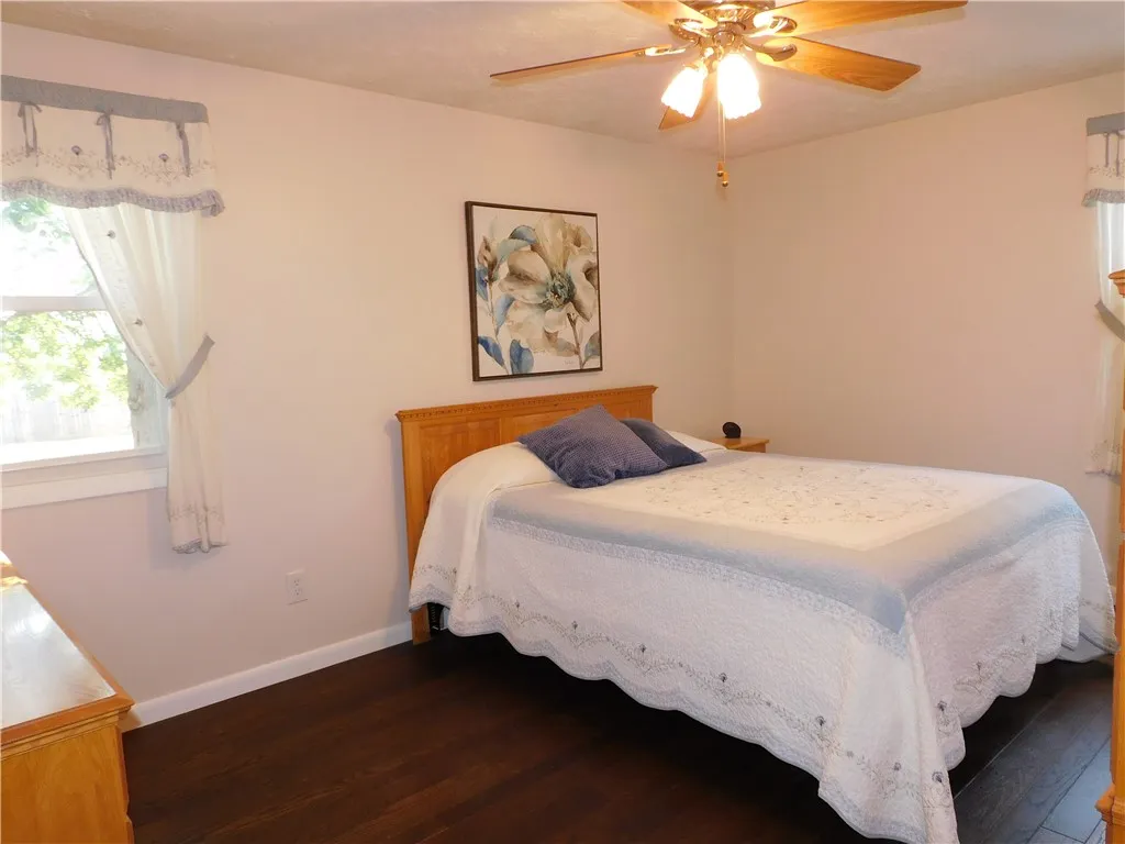 222 West Bend Drive, Greece, New York 14612, Greece, New York 14612, 3 Bedrooms Bedrooms, 6 Rooms Rooms,2 BathroomsBathrooms,Residential,For Sale,222 West Bend Drive, Greece, New York 14612,R1633451
