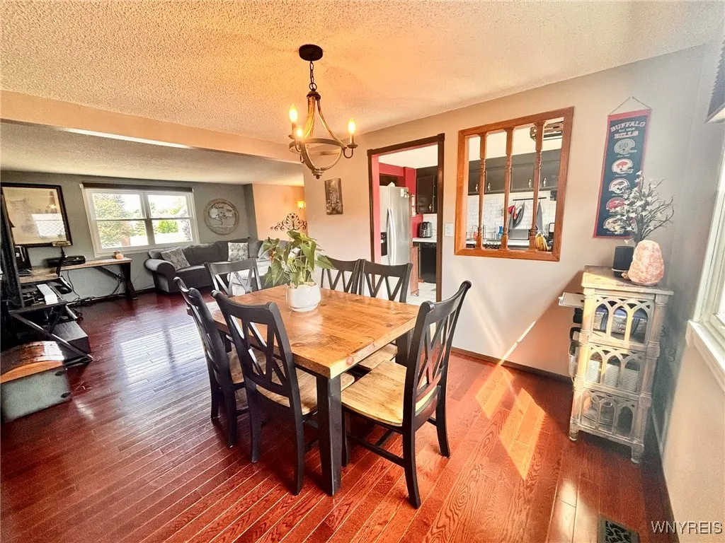 269 Oakbrook Drive, West Seneca, New York 14224, West Seneca, New York 14224, 3 Bedrooms Bedrooms, 7 Rooms Rooms,2 BathroomsBathrooms,Residential,Closed,269 Oakbrook Drive, West Seneca, New York 14224,0,B1633277