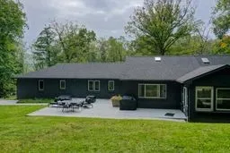 802 Larchmont Road, Elmira, New York 14905, Elmira, New York 14905, 4 Bedrooms Bedrooms, 7 Rooms Rooms,2 BathroomsBathrooms,Residential Lease,For Rent,802 Larchmont Road, Elmira, New York 14905,0,R1633456