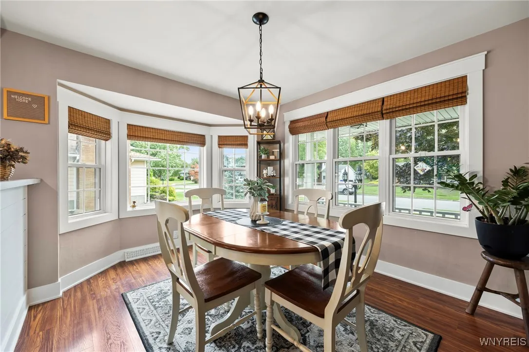 272 Woodward Drive, West Seneca, New York 14224, West Seneca, New York 14224, 3 Bedrooms Bedrooms, 6 Rooms Rooms,2 BathroomsBathrooms,Residential,For Sale,272 Woodward Drive, West Seneca, New York 14224,0,B1633099