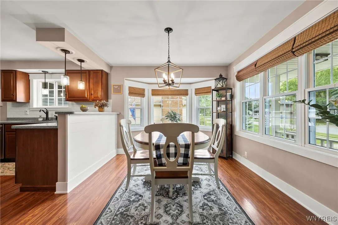 272 Woodward Drive, West Seneca, New York 14224, West Seneca, New York 14224, 3 Bedrooms Bedrooms, 6 Rooms Rooms,2 BathroomsBathrooms,Residential,Closed,272 Woodward Drive, West Seneca, New York 14224,0,B1633099