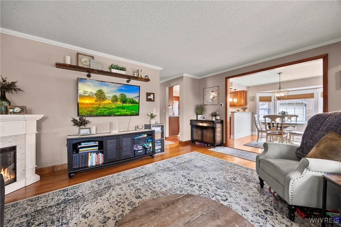 272 Woodward Drive, West Seneca, New York 14224, West Seneca, New York 14224, 3 Bedrooms Bedrooms, 6 Rooms Rooms,2 BathroomsBathrooms,Residential,Closed,272 Woodward Drive, West Seneca, New York 14224,0,B1633099