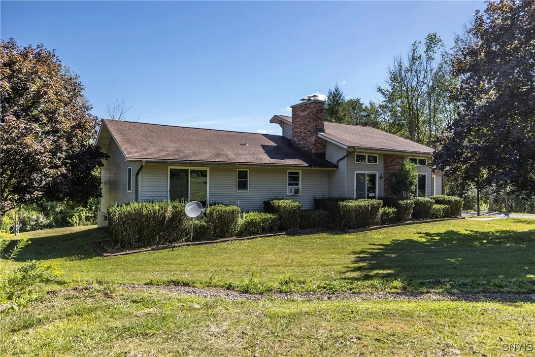 3509 Collins Road, Onondaga, New York 13215, Onondaga, New York 13215, 3 Bedrooms Bedrooms, 6 Rooms Rooms,2 BathroomsBathrooms,Residential,For Sale,3509 Collins Road, Onondaga, New York 13215,0,S1633369