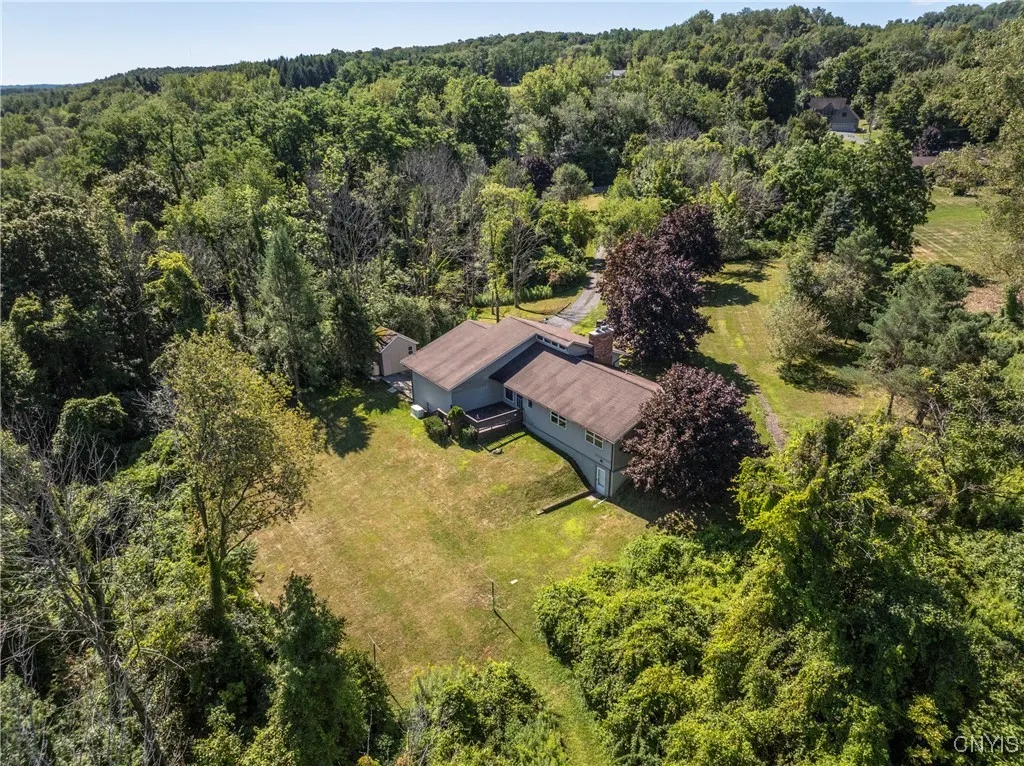 3509 Collins Road, Onondaga, New York 13215, Onondaga, New York 13215, 3 Bedrooms Bedrooms, 6 Rooms Rooms,2 BathroomsBathrooms,Residential,For Sale,3509 Collins Road, Onondaga, New York 13215,0,S1633369