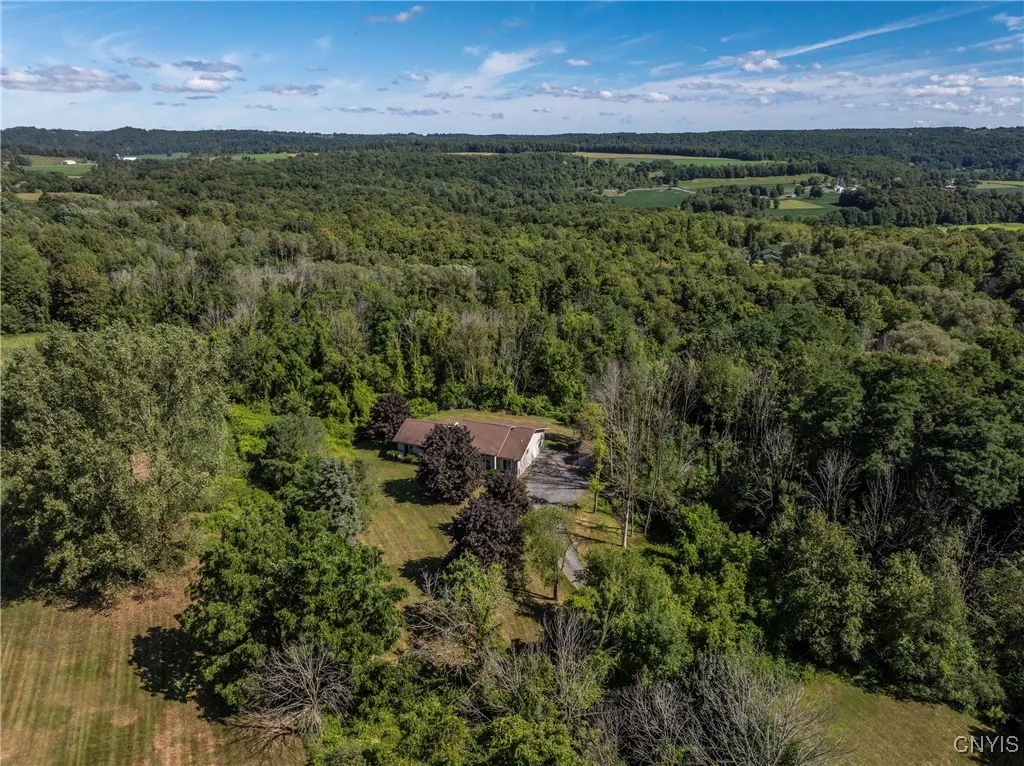3509 Collins Road, Onondaga, New York 13215, Onondaga, New York 13215, 3 Bedrooms Bedrooms, 6 Rooms Rooms,2 BathroomsBathrooms,Residential,For Sale,3509 Collins Road, Onondaga, New York 13215,0,S1633369