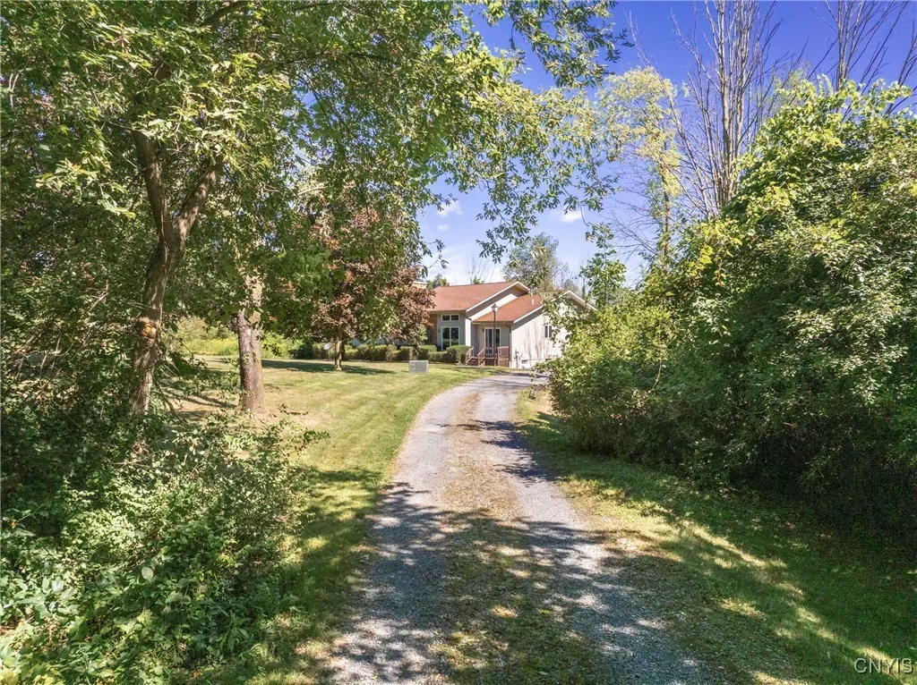 3509 Collins Road, Onondaga, New York 13215, Onondaga, New York 13215, 3 Bedrooms Bedrooms, 6 Rooms Rooms,2 BathroomsBathrooms,Residential,For Sale,3509 Collins Road, Onondaga, New York 13215,0,S1633369