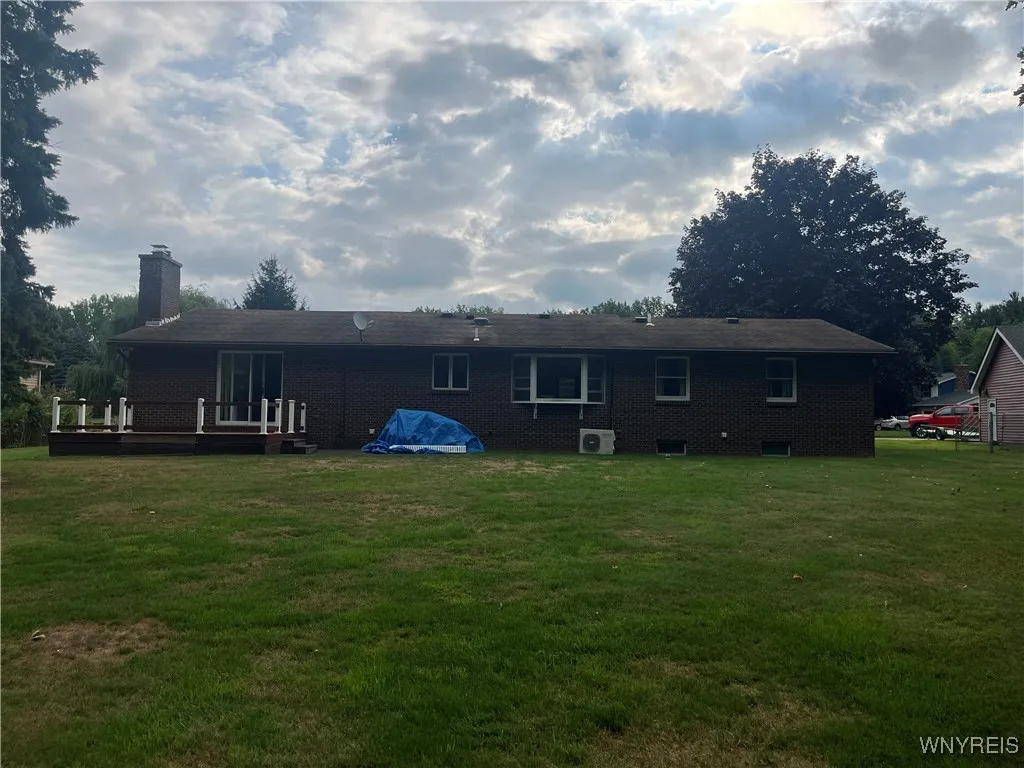 30 Tiffany Lane, Elma, New York 14086, Elma, New York 14086, 3 Bedrooms Bedrooms, 7 Rooms Rooms,2 BathroomsBathrooms,Residential,For Sale,30 Tiffany Lane, Elma, New York 14086,0,B1633415