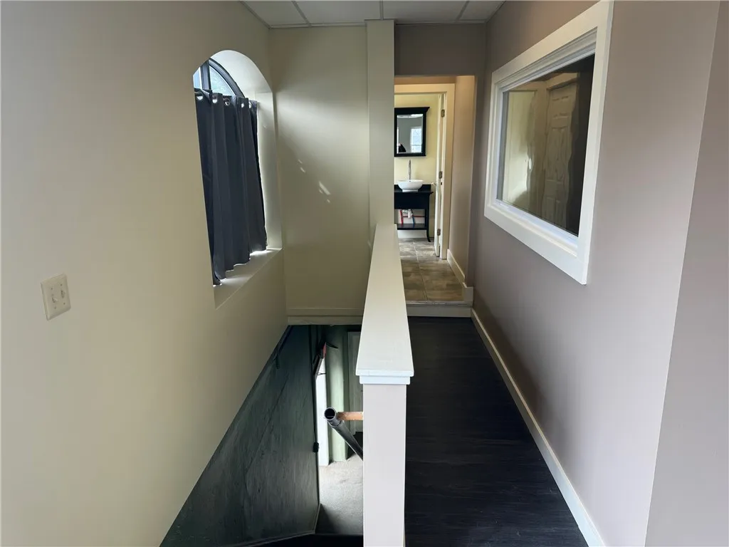 4350 Culver, Irondequoit, New York 14622, Irondequoit, New York 14622, 1 Bedroom Bedrooms, 4 Rooms Rooms,1 BathroomBathrooms,Residential Lease,For Rent,4350 Culver, Irondequoit, New York 14622,0,R1633470