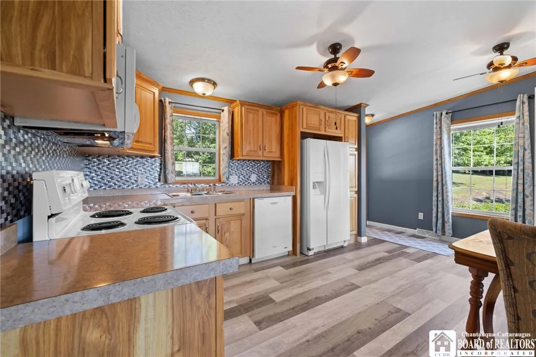 10858 Route 240, Ashford, New York 14171, Ashford, New York 14171, 3 Bedrooms Bedrooms, ,3 BathroomsBathrooms,Residential,Closed,10858 Route 240, Ashford, New York 14171,0,R1633120