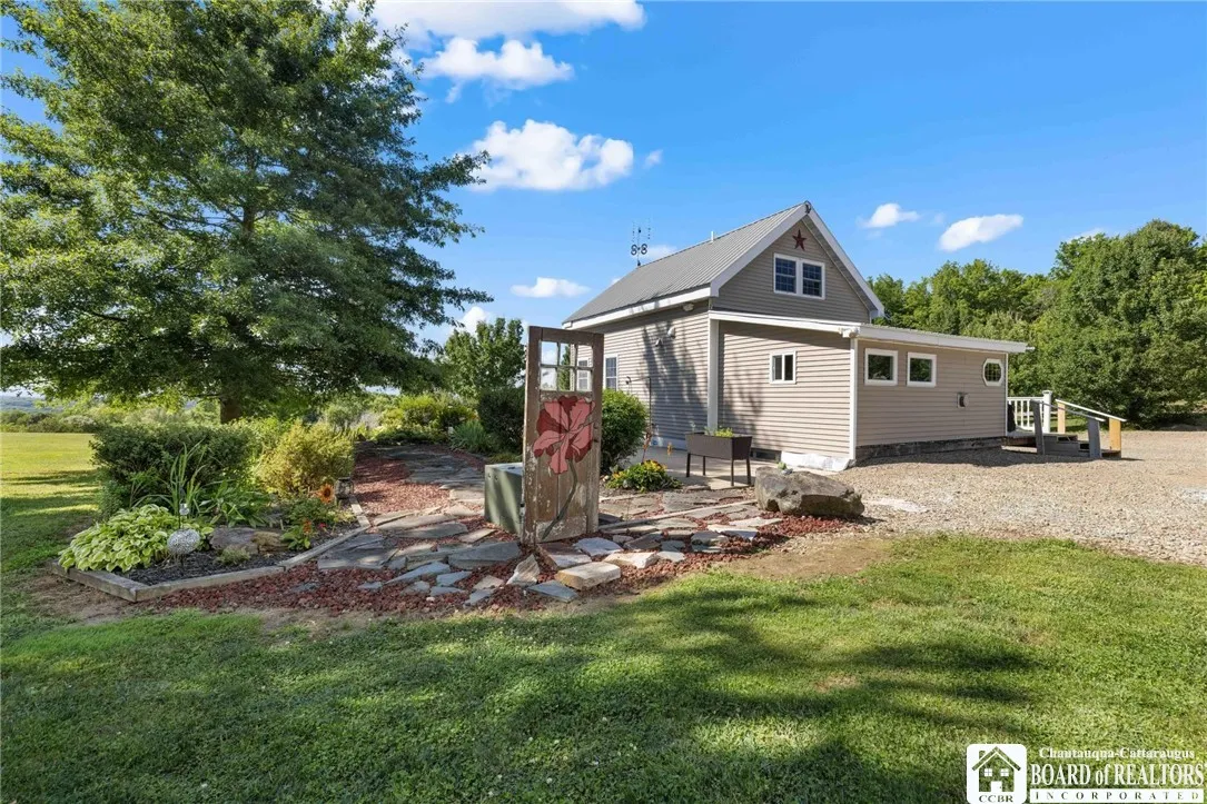 10858 Route 240, Ashford, New York 14171, Ashford, New York 14171, 3 Bedrooms Bedrooms, ,3 BathroomsBathrooms,Residential,Closed,10858 Route 240, Ashford, New York 14171,0,R1633120